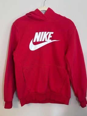 Nike Youth Red Hoodie with White Swoosh Size L Athletic Basketball Sports Boy
